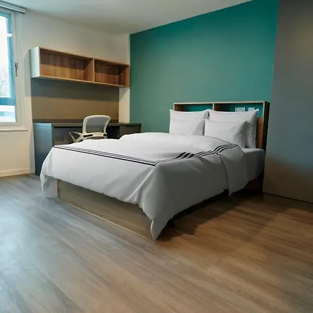 Studios And Private Bedroom With Shared Kitchen At Canvas Bristol Near The City Centre Exterior photo