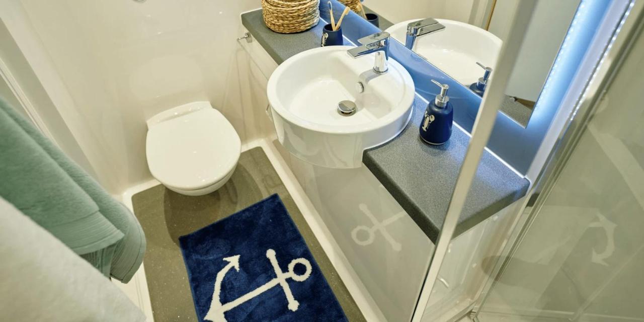 Apartment And Private Bedroom With Shared Kitchen At Canvas Near The Centre *